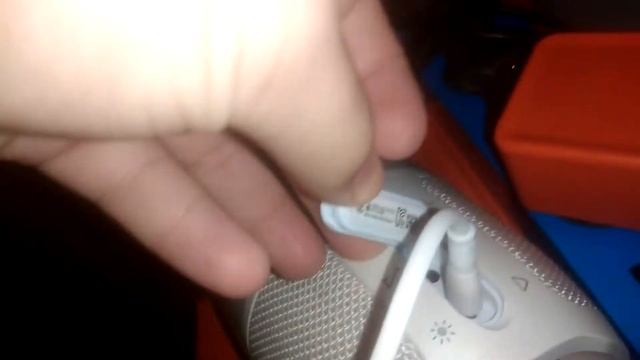 JBL PULSE 3 TS MAX CHARGING смотреть онлайн