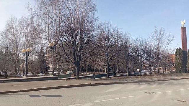 Казань. Улица Пушкина. Национальный культурный центр. Март 2023 смотреть онлайн