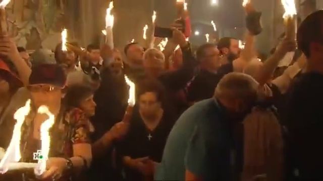 Схождение Благодатного огня в Иерусолиме 07 апреля 2018. СВЯТАЯ СУББОТА. Пасха. ИИСУС ВОСКРЕС смотреть онлайн