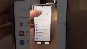 Как на телефоне поменять рабочий стол?