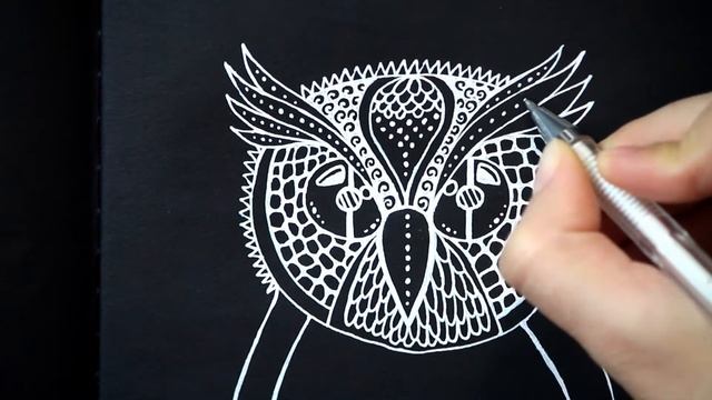 How to Draw Owl ♦ White on Black Paper Drawing ♦ Zentangle Doodle Style смотреть онлайн