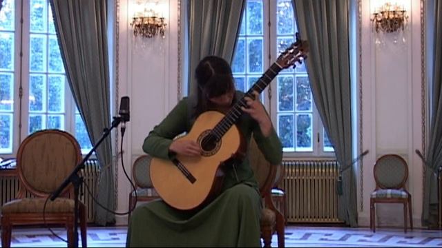 Natalia Lipnitskaya in Sinaia Romania International Guitar Festival 2013 смотреть онлайн