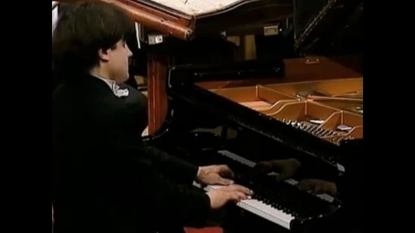 Alexei Sultanov Chopin Concert №2 f-moll op.21