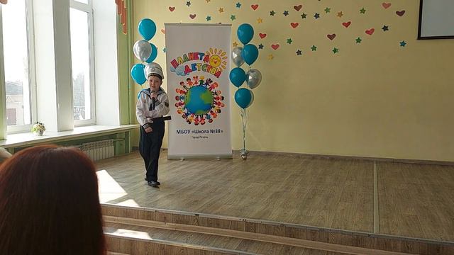 "Бескозырка белая" смотреть онлайн