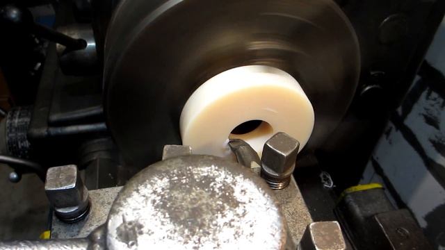 Проставки из капролона на сузуки гранд витара / Spacers made of caprolon , Suzuki смотреть онлайн