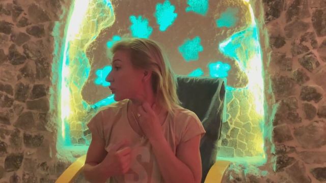 День 3. Самомассаж лица. Купаюсь в святой купели. Прессотерапия. Частные дома в парке!!! Как? смотреть онлайн