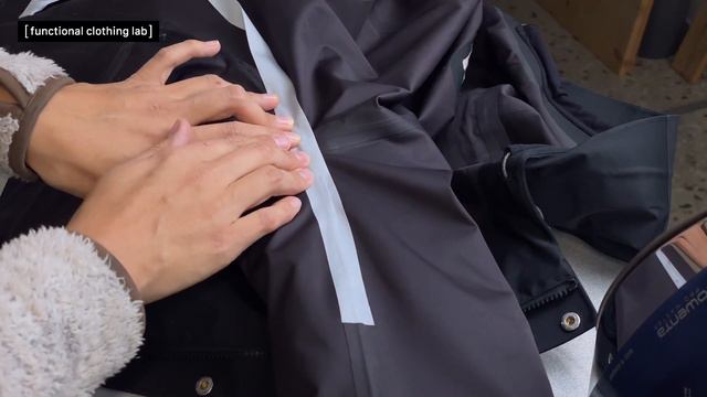 SIZE DOWN RAIN JACKET: removing and reapplying seam tape смотреть онлайн