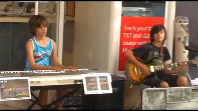 HEY SOUL SISTER, Train / BLUE, Eiffel 65 Jan 2013 смотреть онлайн