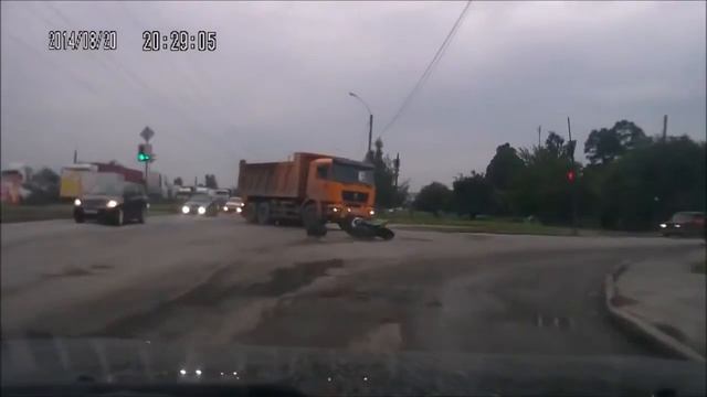 Наложил кирпичей на мото смотреть онлайн