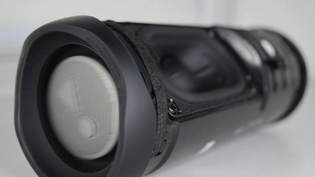 Колонка JBL FLIP 5 LFM 60% Bass Test РЕАКЦИЯ НА ПЕСНИ ПОЗВОНИ, ДАВАЙ УСТРОИМ, ДАВАЙ УСТРОИМ..... смотреть онлайн