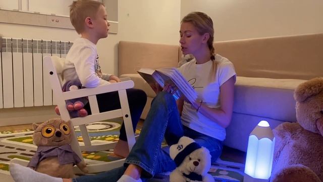 Волшебник Изумрудного города. Глава 7. Быстрая река и маковое поле смотреть онлайн