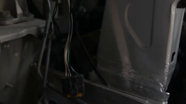 Восстановление Рено Дастер после встречи с Лосем, в Глазове смотреть онлайн