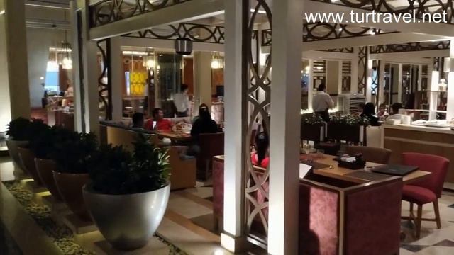 Питание в Rixos Premium Seagate