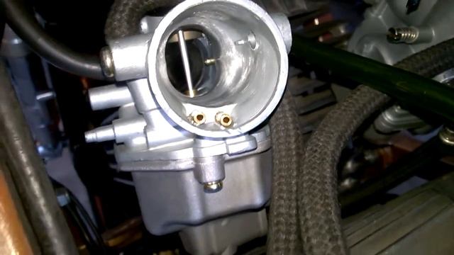 Carburetor Mikuni Pz27