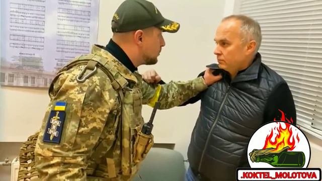 ШУФРИЧ ЕЩЁ НЕ СИДИТ, ДАВНО ЕМУ НАДО БЫЛО НАЧИСТИТЬ РЫЛО смотреть онлайн