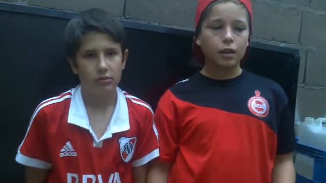 NUESTRO PRIMER VIDEO (TRES GAMERS) PRESENTANDONOS смотреть онлайн