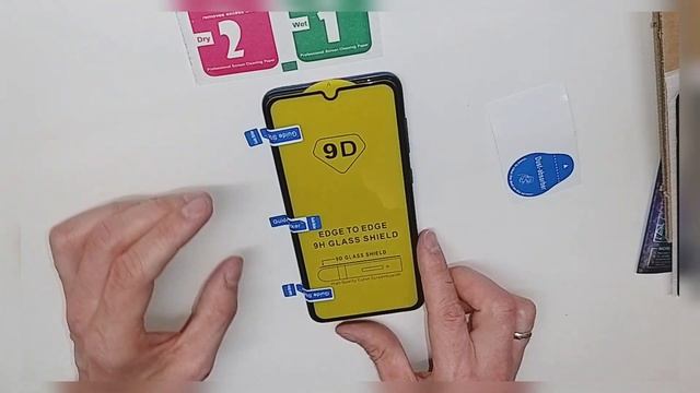 Наклей защитное стекло - только не повторяй мою ошибку! смотреть онлайн