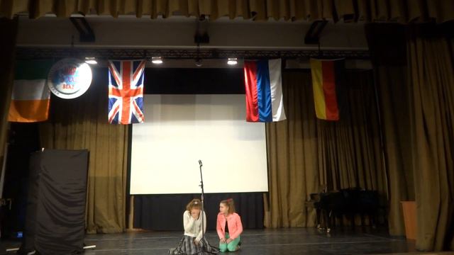15.03.2015, мюзикл "Девчонки - назад в будущее" смотреть онлайн