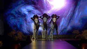 Танец Чужой / 1000планет