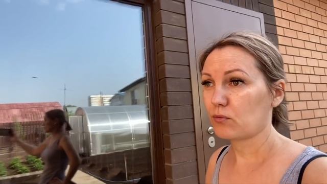 Уборка ? Пирожки со щавелем?/Спилили яблоню смотреть онлайн