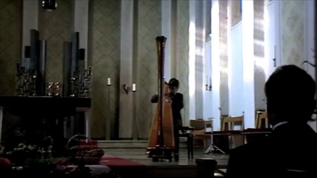 Aram Khachaturian - Oriental Dance and Toccata (A. Andrushchenko - 12 years harpist) смотреть онлайн