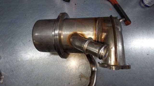 zawór Egr chlodnica spalin Audi VW Seat Skoda 1.6 2.0 TDI 04L131501M смотреть онлайн