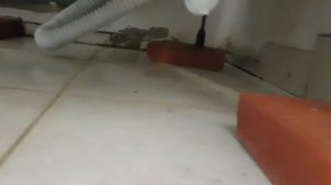 111/ Стоит вода в душевой кабине. Поднимаем кабину. недальнобой