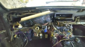 Проект Niva 21213 - Эпизод 13. Старая нива с новым салоном! Кастомная центральная панель приборов!