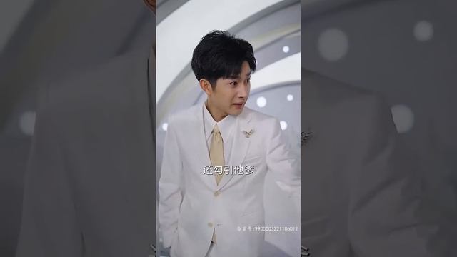 【SUB】三年時間，她任勞任怨，为家買下房子，老公卻出軌小三把她掃地出門。既然你不仁，就不要怪我不義！不需要三位大佬哥哥，我總裁千金自要把你們拿捏！《團寵千金美又颯》 #大陸短劇#霸道總裁#復仇#逆 смотреть онлайн