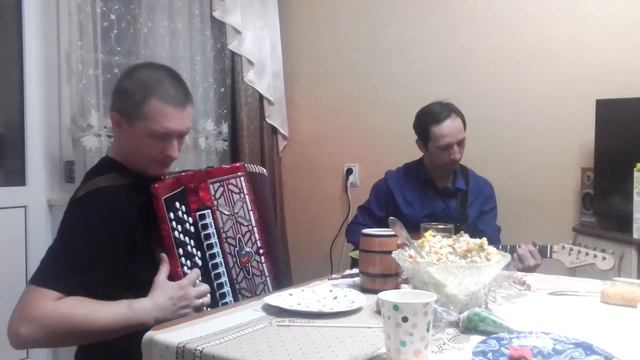 Празднуем, поем. Вот это я понимаю- отдых) смотреть онлайн