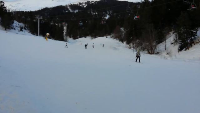 Новогодние выходные в Архызе.часть1.Спуск с горы на большой скорости. (Видео №1) смотреть онлайн