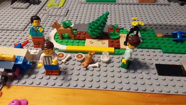 LEGO Botanical=gardens/Dogs walk 8.0.20E смотреть онлайн