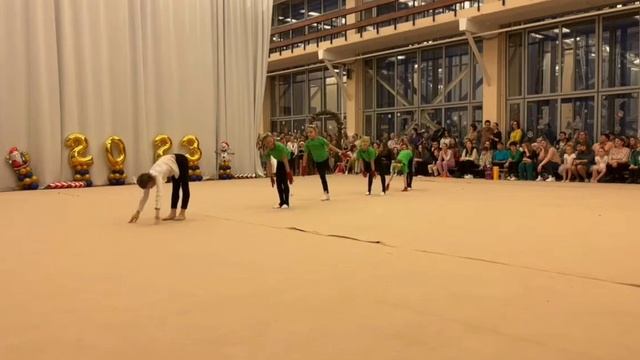 танец лягушек смотреть онлайн