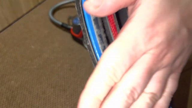 Пылесос с контейнером для пыли Philips FC9351 смотреть онлайн