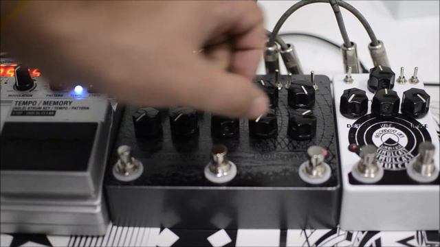 Copilot Fx Portal Supreme envelope or LFO mixer fx loop gate pedal смотреть онлайн