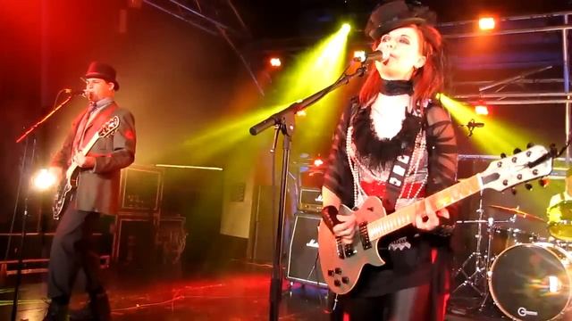 Streets Of Fire - Tonight Is What It Means To Be Young смотреть онлайн
