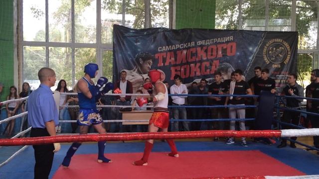 Кубок Самары по Тайскому Боксу. Дима (в красном). Финал смотреть онлайн