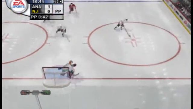 Fraps 3.0.2 Test 26:NHL 2004 Demo Gameplay смотреть онлайн
