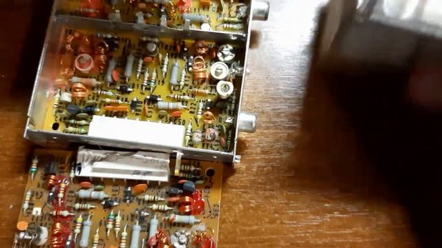 Приёмные радио детали из советских цветных телевизоров. Где можно найти ПЛАТИНУ, ПАЛЛАДИЙ, ЗОЛОТО!! смотреть онлайн