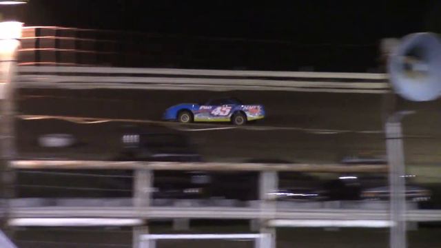 Hummingbird Speedway (6-16-18): Sunny 106.5 FM Pure Stock Feature смотреть онлайн