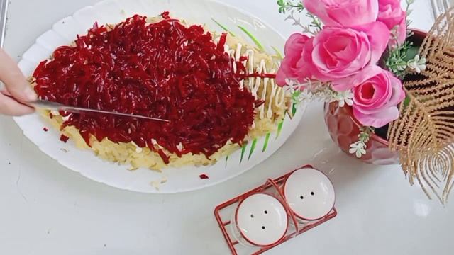 ЭТОТ САЛАТ БЕСПОДОБЕН! ГОТОВЛЮ ЕГО ЧЕРЕЗ ДЕНЬ! ВСЕ ИЩУТ ЭТОТ САЛАТ НА СТОЛЕ! смотреть онлайн