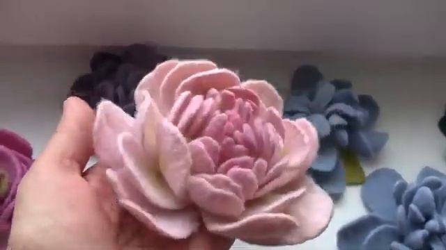 handmade brooches made of wool брошки в технике валяние из шерсти смотреть онлайн