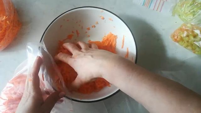 Овощи в заморозку и квашенная капуста. смотреть онлайн