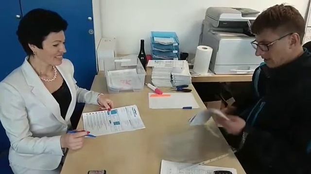 Севастопольцы получают свой первый автомобиль по автопрограмме от КОМПАНИИ STARLIFE серия № 3 смотреть онлайн