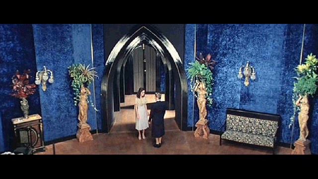 Suspiria (soundtrack) смотреть онлайн