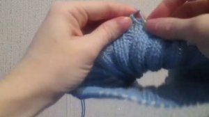 Вязание спицами. Шапочка шлем для малыша