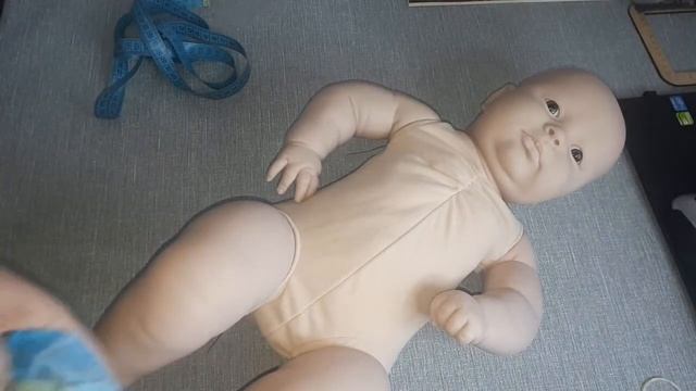 #РАСПАКОВКА С AliExpres кукла #Реборн  Как вставить глазки?