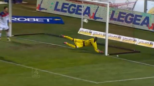 GLI ALLENATORI D'AVERSA E DRAGO PRIMA DI LANCIANO vs CROTONE смотреть онлайн