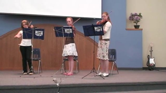 Minuet 1 J.S. Bach - Allegro Children Orchestra 2006 смотреть онлайн