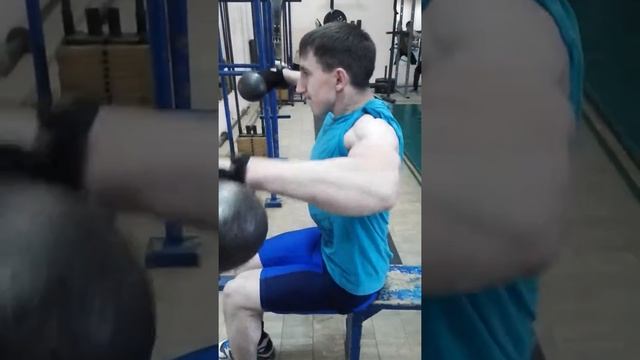 разведения гантель через стороны сидя смотреть онлайн